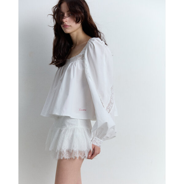 LANDMEÉ Chadelier Lace Shorts