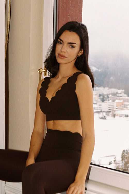 WISKII Soufflé Sports Bra - Velvet Fig