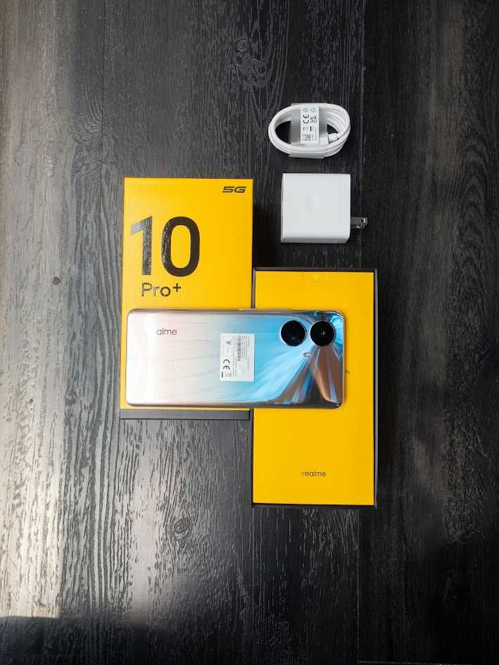 สมาร์ทโฟน Realme 10 Pro+ 12+256 รองรับ 5G หน้าจอ 6.7 นิ้ว แบตอึด 5000 mAh สี Gold ประกันศูนย์ 1 ปี