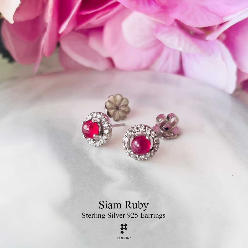 E12309 Classy Round Ruby Earrings ต่างหูทับทิมสยามหลังเบี้ยล้อมเพชร แบบคลาสสิค ใส่สวยได้ทุกโอกาส