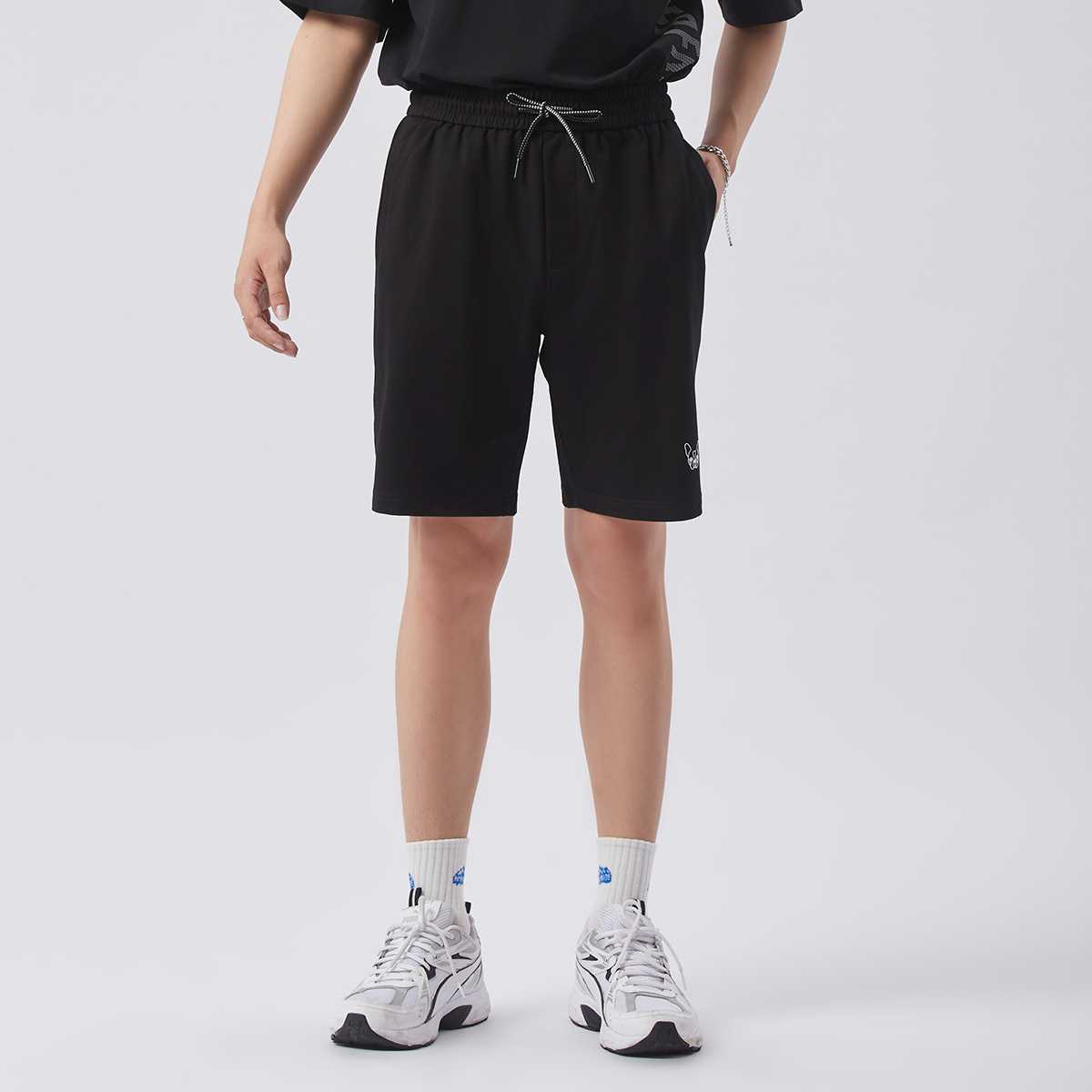 กางเกงขาสั้นเฟรนช์ชี่ | Frenchie Sweat Shorts | 03986