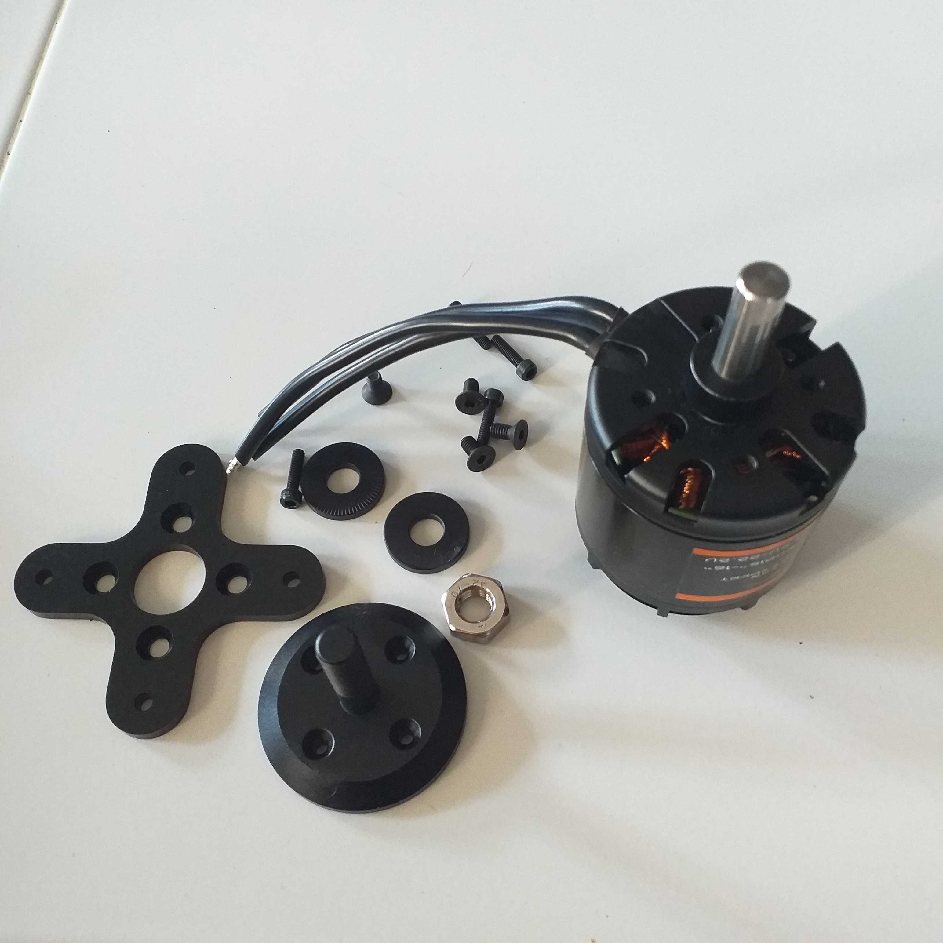 #00810GT3526/04-870KV# มอเตอร์ บัสเลส เดลต้า 350วัตต์ 12โวลต์ 8000รอบ รอบจัด