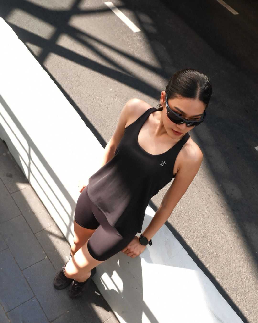 [Birtive รุ่น Airy Bra Top] บราออกกำลังกาย บราโยคะ รุ่น เป็นบรา+เสื้อคลุมตัวยาว บราสายไขว้หลัง