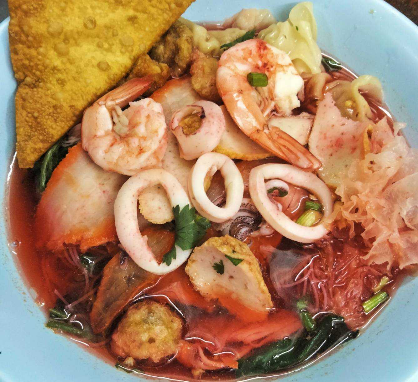 หมี่เกี๊ยวเย็นตาโฟ (ร้านชายสี่หมี่เกี๊ยว ปลายพระยา)