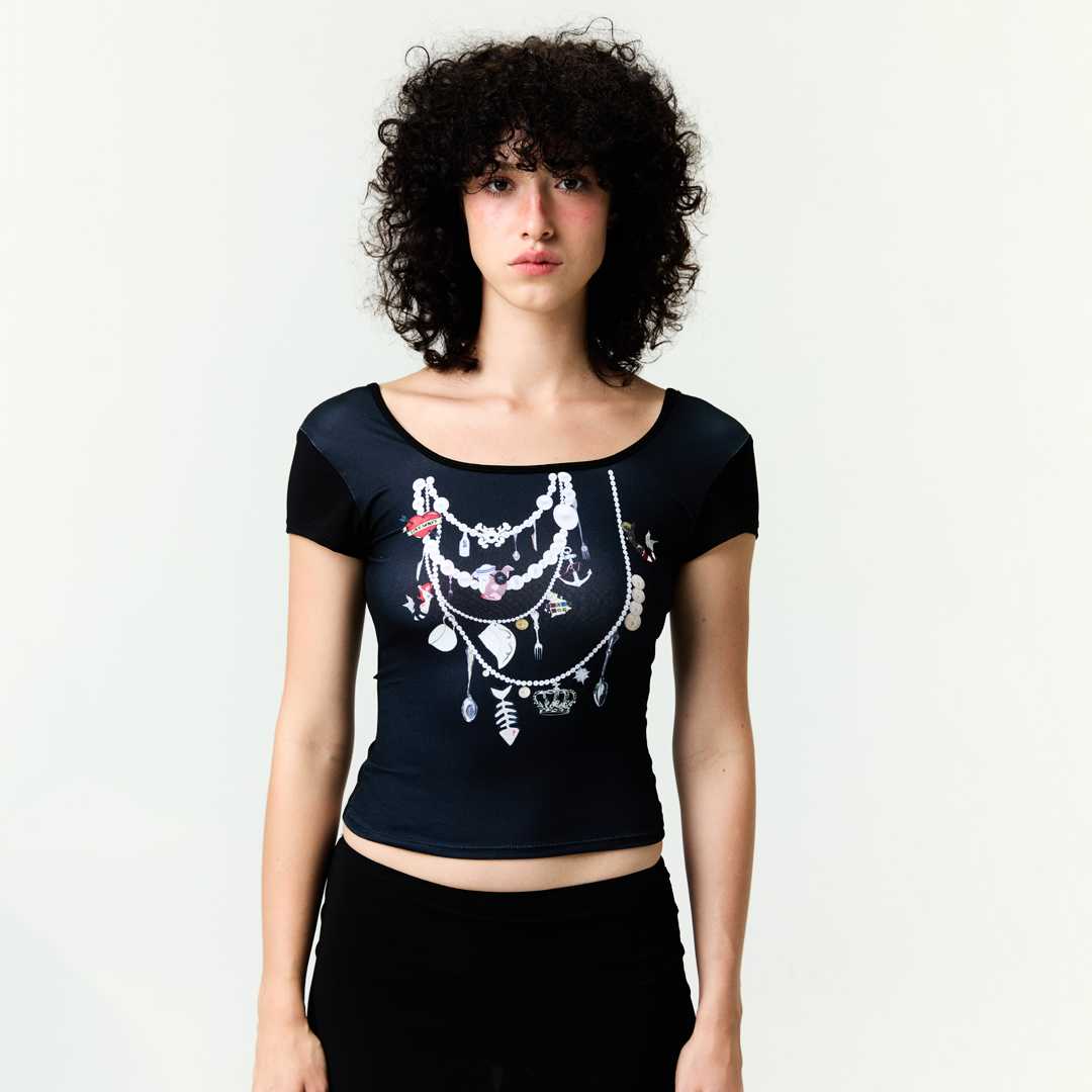 BLACKDOG BKK - SS2512 - Necklace backless top  - เสื้อยืดเว้าหลังพิมพ์ลาย