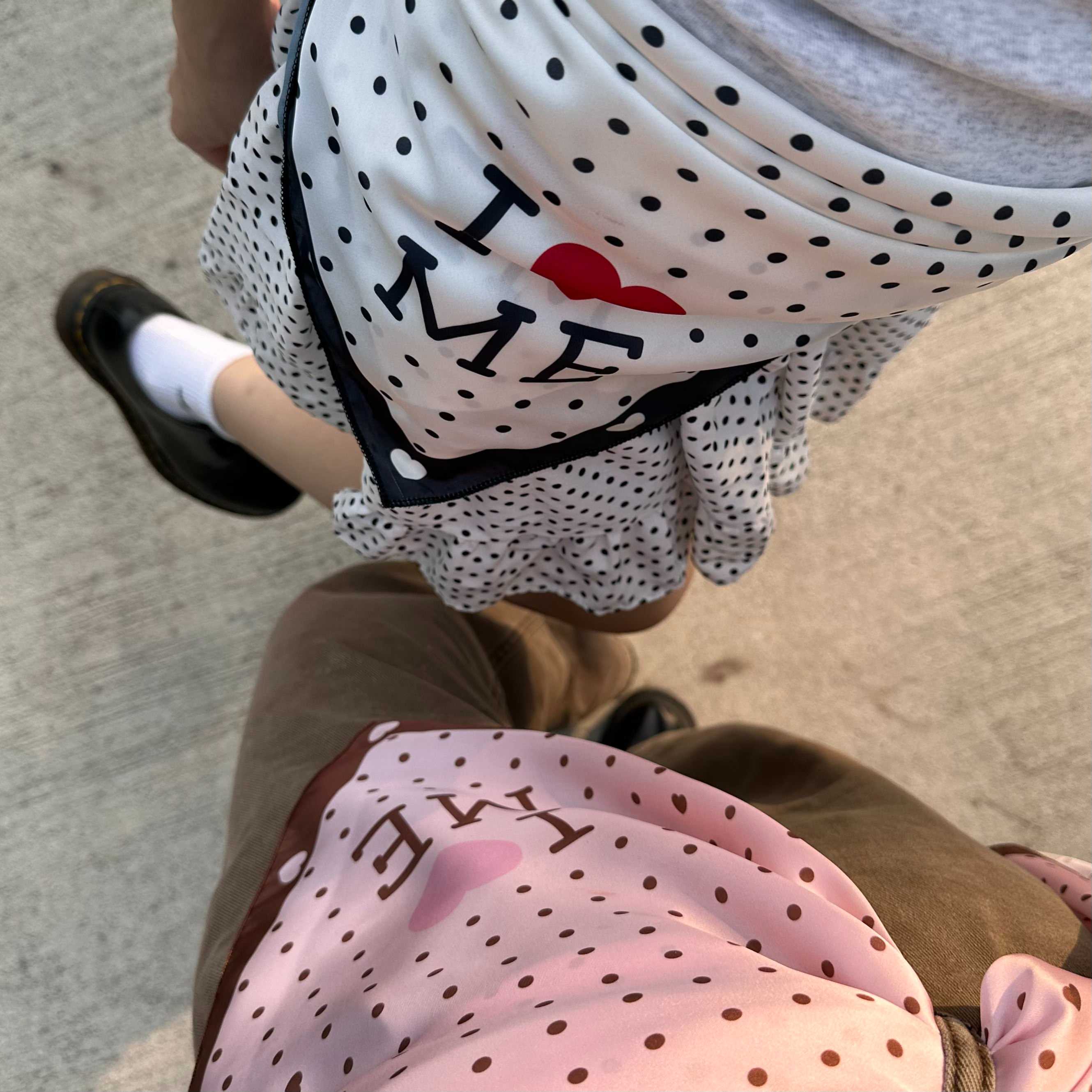 SUNSCRÈME - I ❤️ ME POLKA DOT SCARF  (ผ้าพันคอ/พันหัว/พันอก/คลุมไหล่)