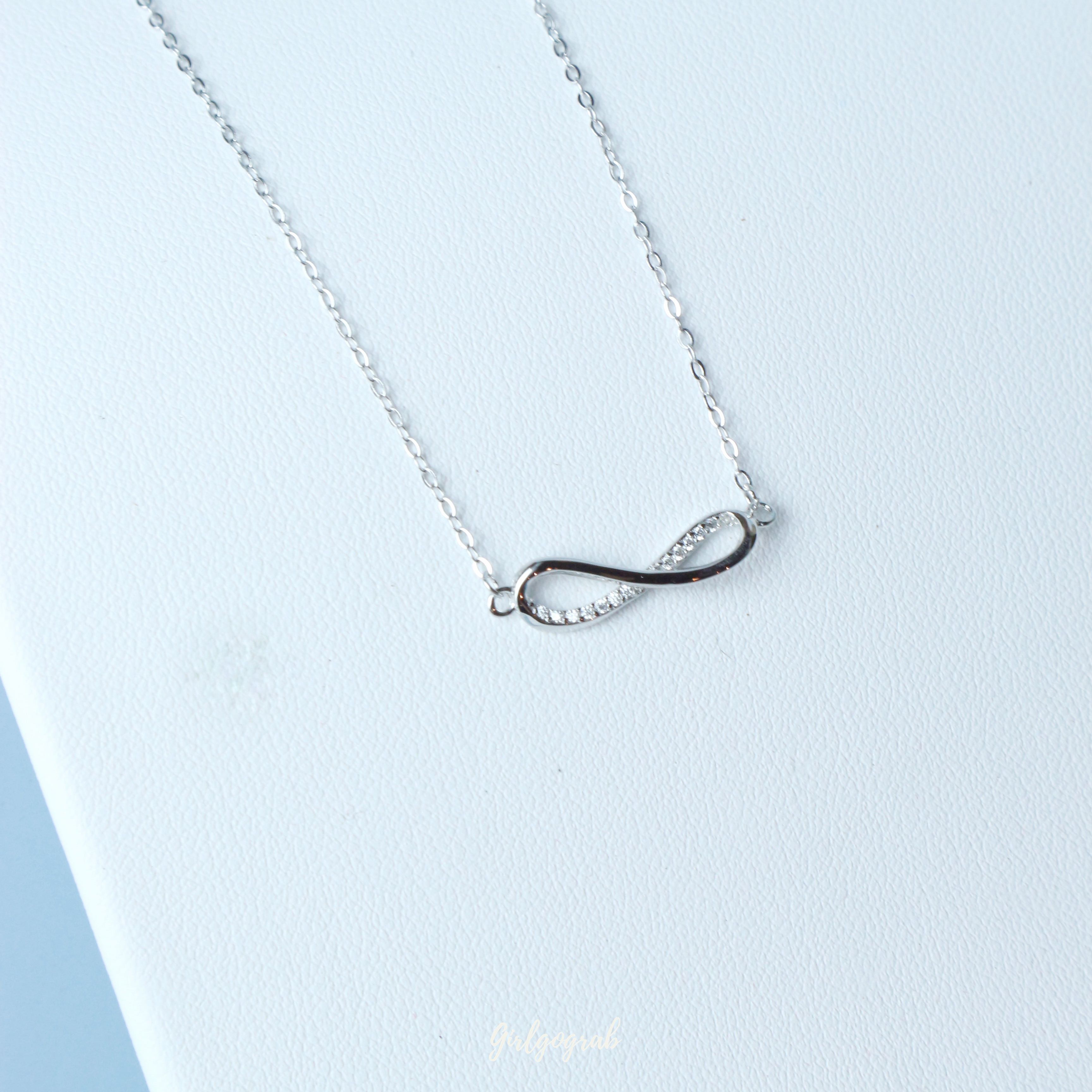 Infinity necklace s925