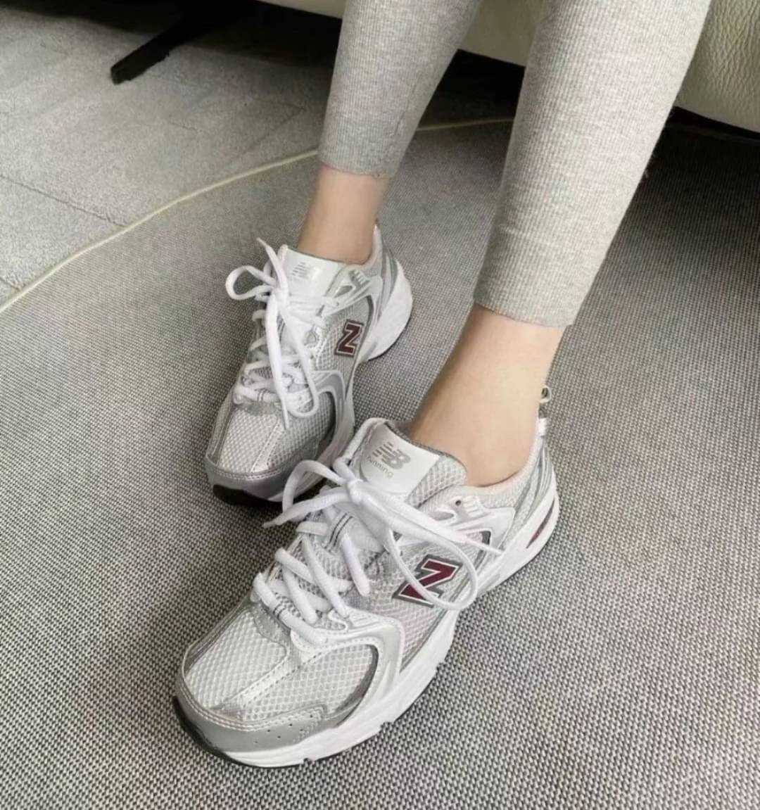 New​ Balance MR530