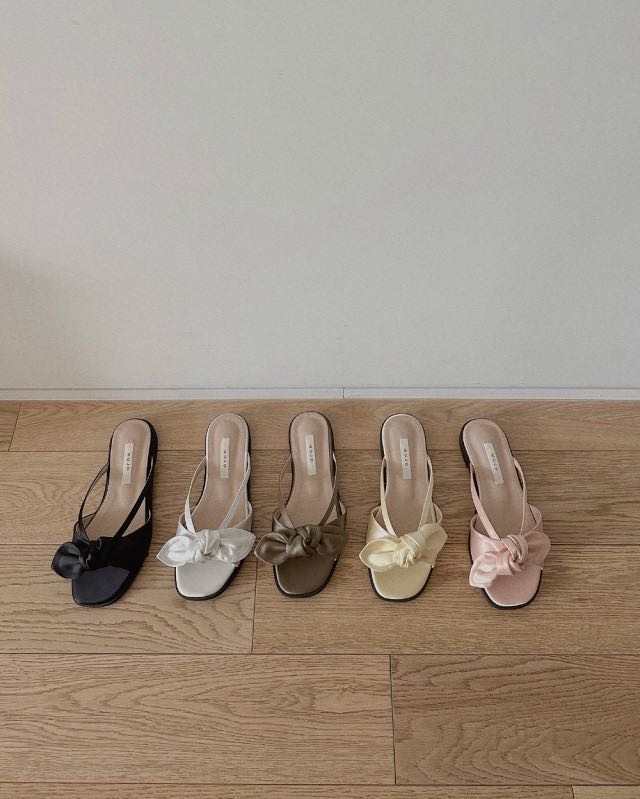MOJO (KOREA🇰🇷💯) Satin Ribbon Slippers, (5 Colors)  (korea Pre-order ประมาณ15 วัน) รองเท้าแตะซาติน