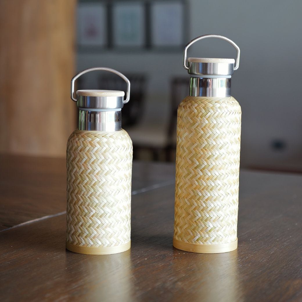 Hand Woven Thermos 2 กระติกน้ำร้อนงานสานมือแบบที่่ 2