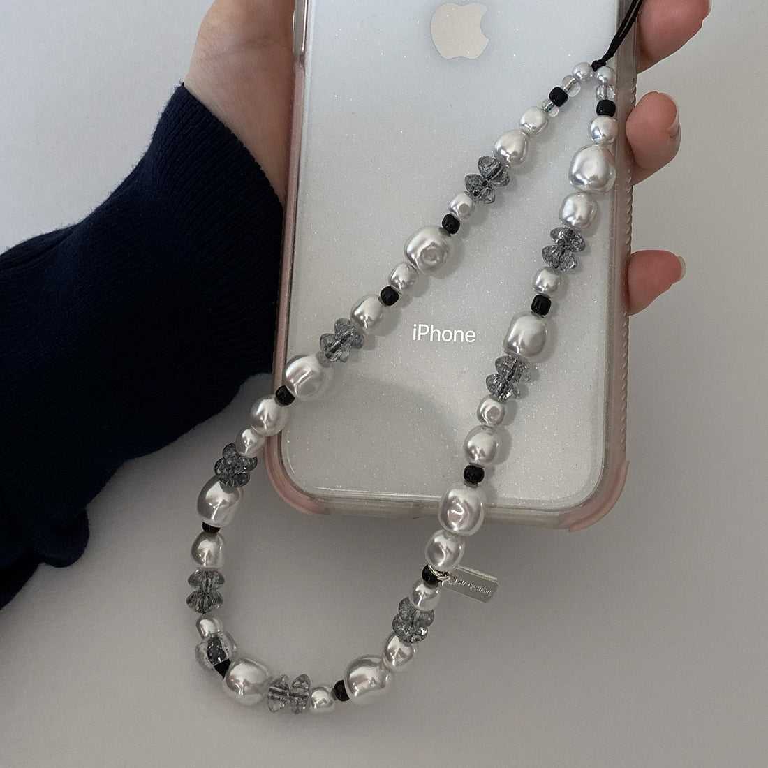 WINTER PHONE STRAP