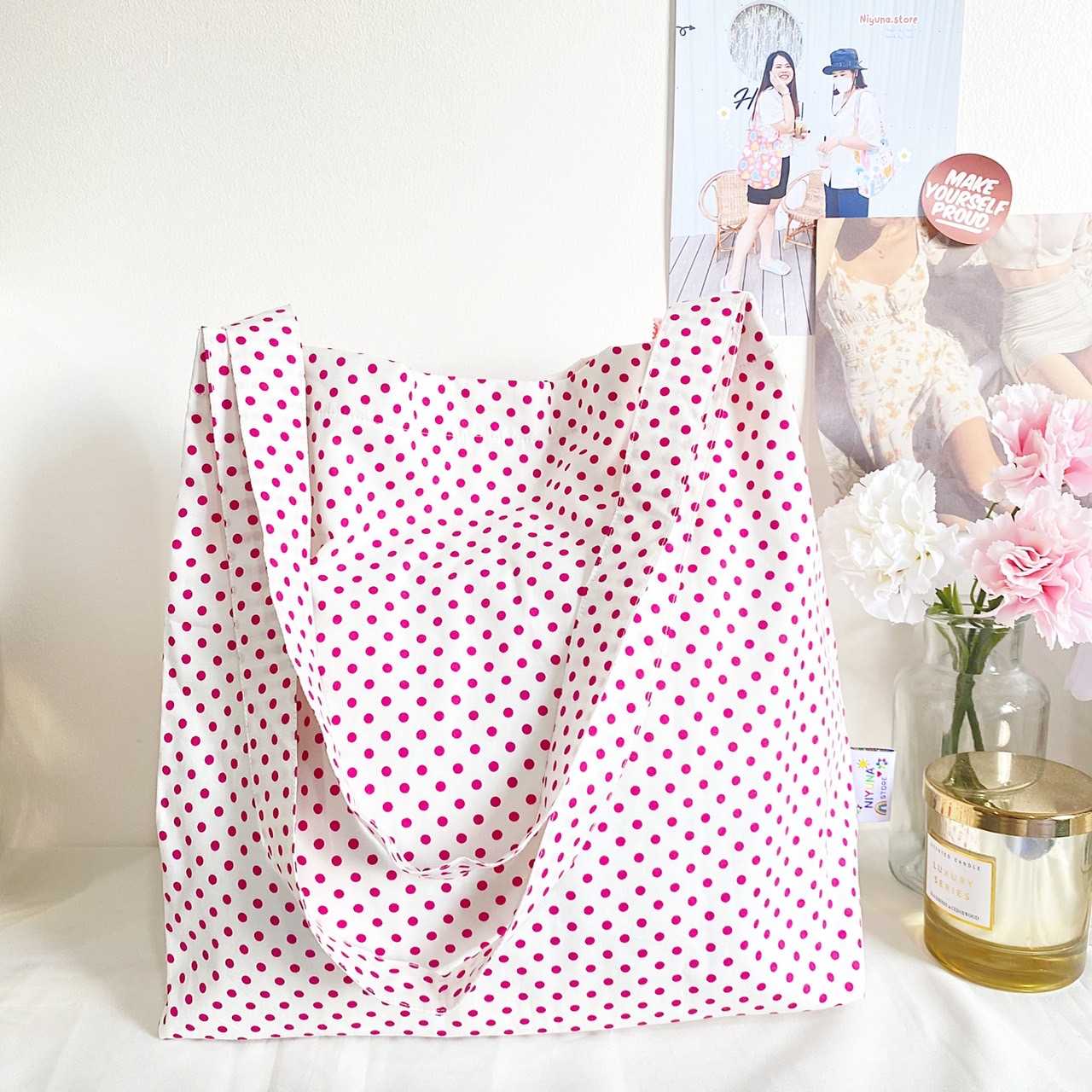 กระเป๋าผ้า ทรง Tote Bag Small Polka dot สีขาว