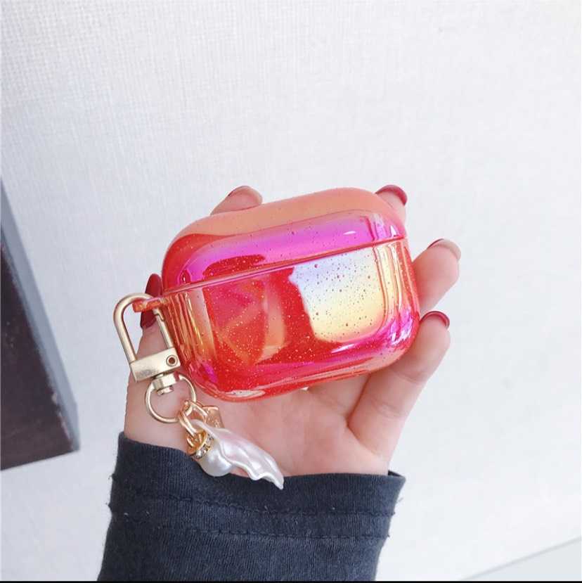 ♥ เคส Airpods : โฮโลแกรม สีแดง+พวงกุญแจหอยไข่มุก ( พร้อมส่งเฉพาะรุ่น PRO )