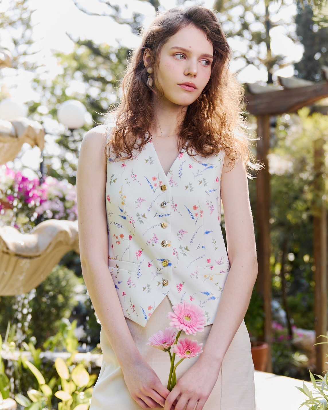 MAVE เสื้อ รุ่น Lucio vest สี Giverny