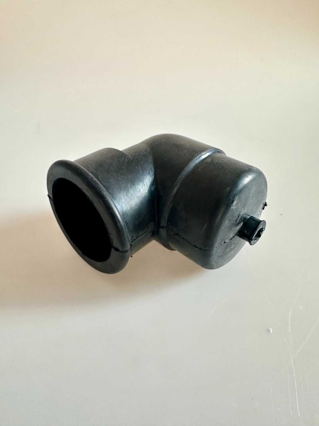 FS1200 Water level elbow For (220771)-AA