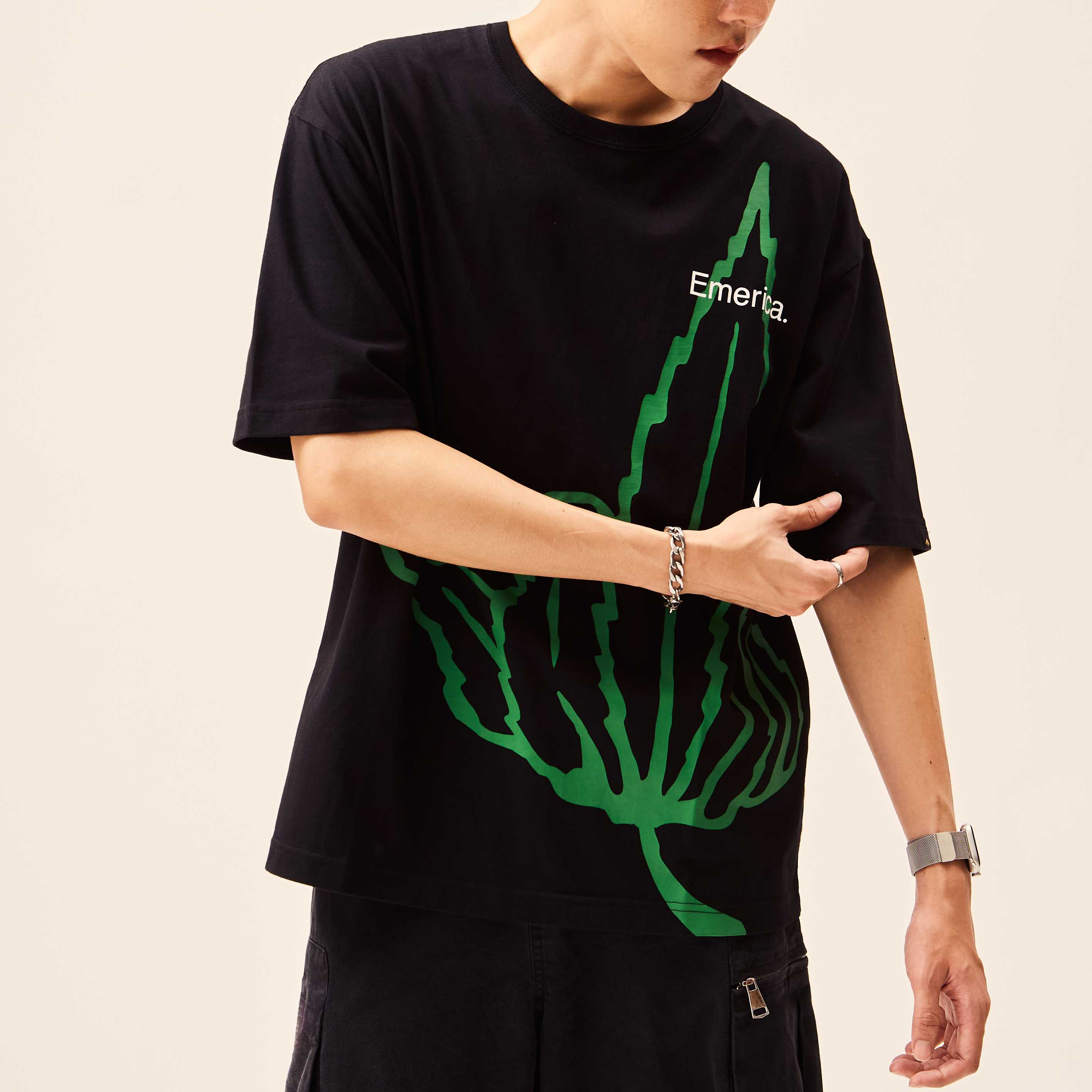 EMERICA เสื้อยืด GREEN LINE SIGNATURE S/S TEE