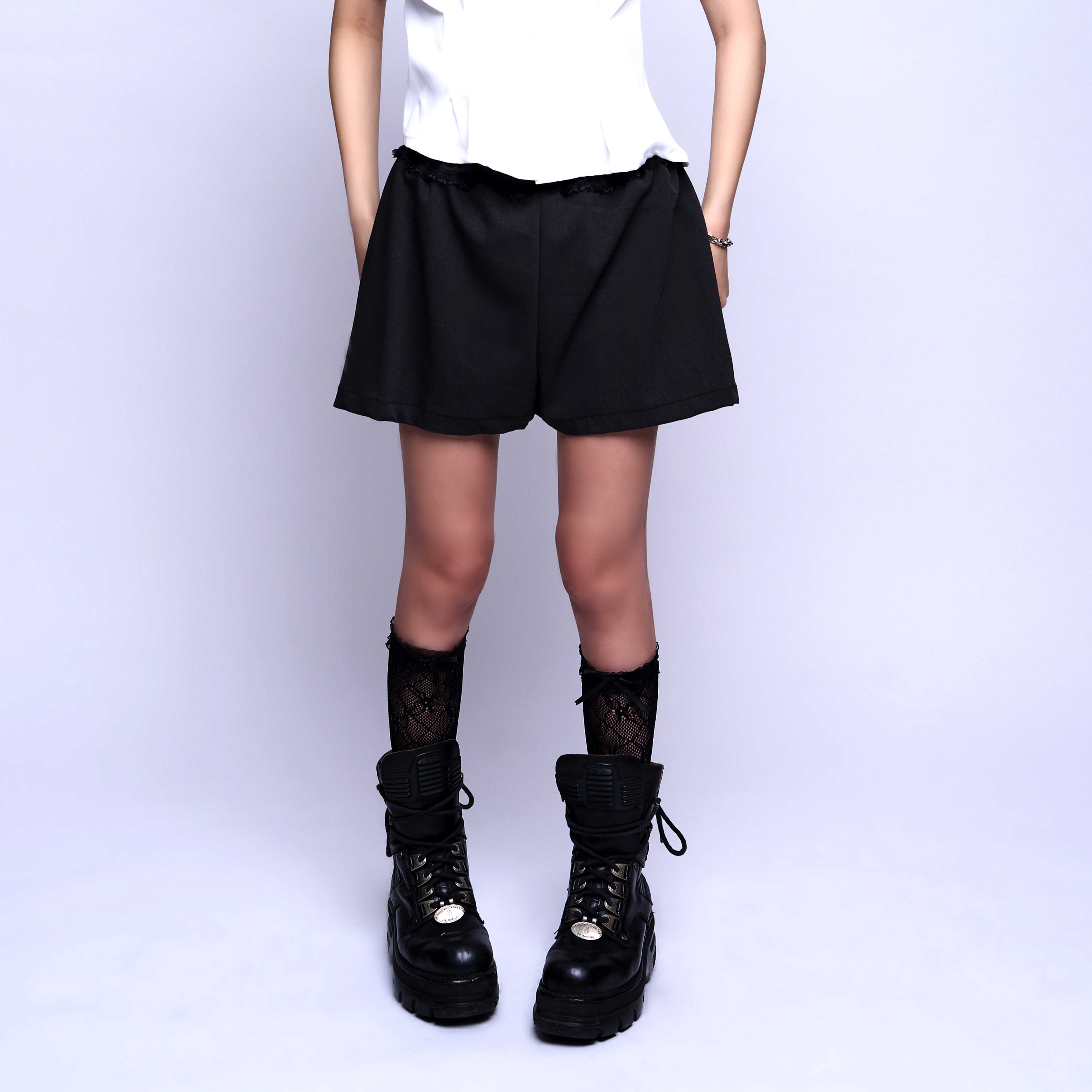 Nabi Club - Flared Shorts [Dark Gray]