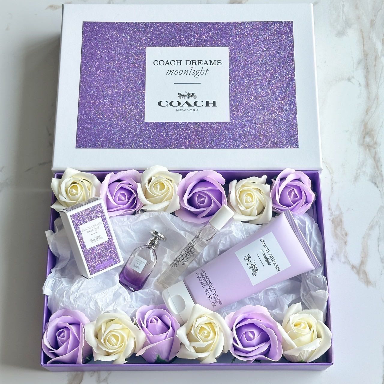 Coach Dreams Moonlight EDP Set 3 Pcs. พร้อมกล่องเซ็ทกุหลาบ