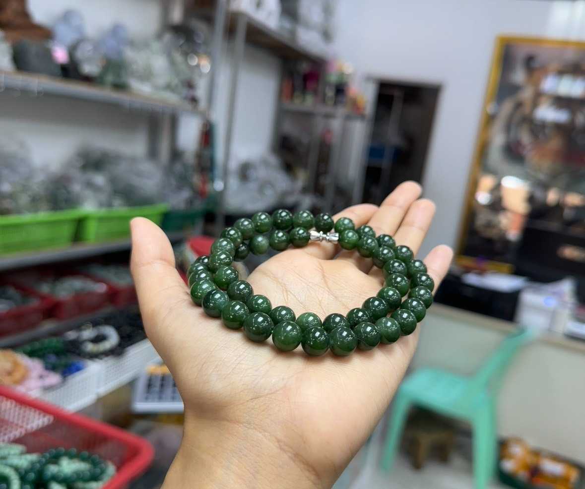 สร้อยคอหยกแคนนาดา 10มิล จิตใจสงบและมีสมาธิ