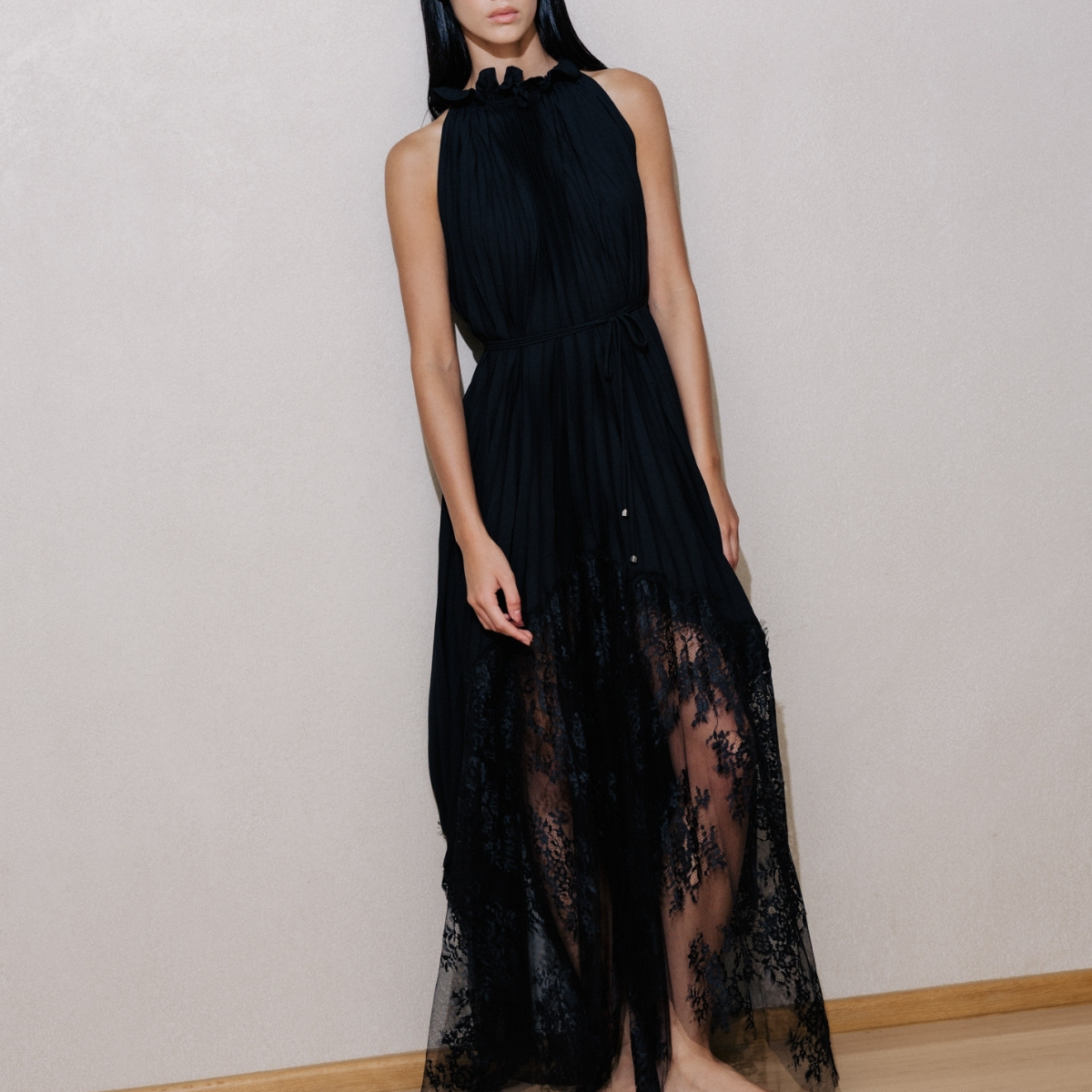 Feather Lace Dress Black