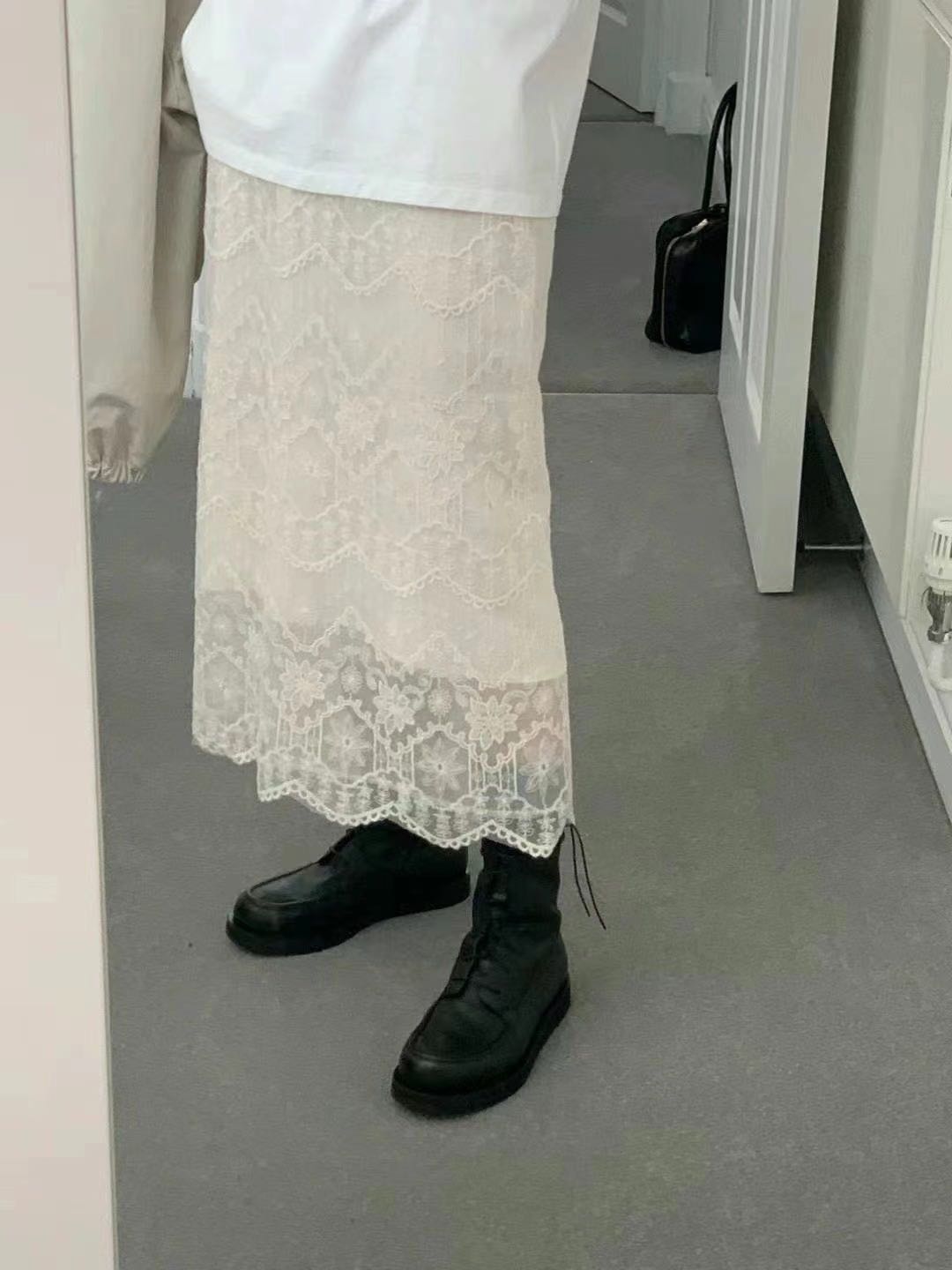 OUNCE (KOREA) lace organza skirt Pre-order 10-14 day