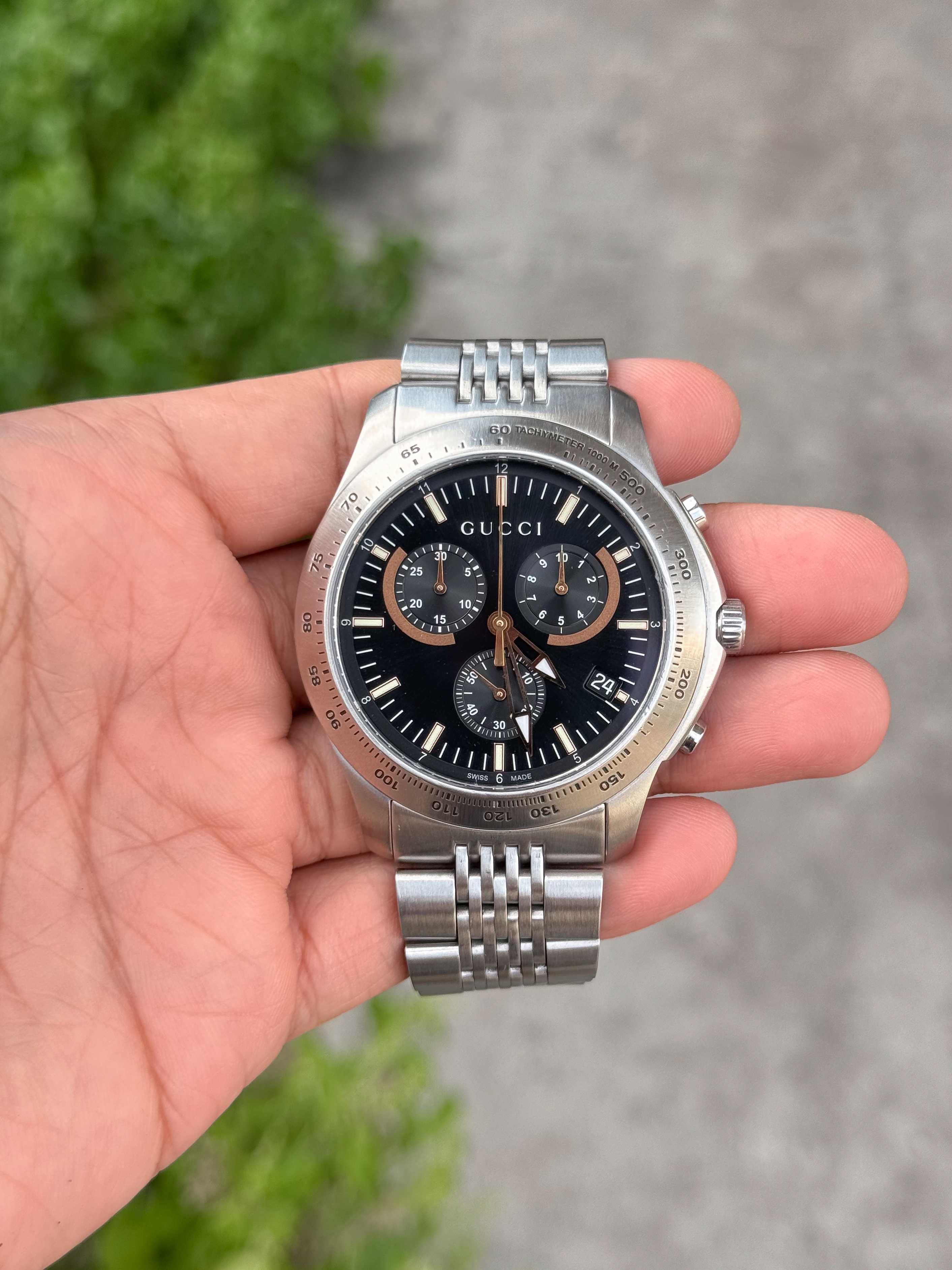 Gucci G-Timeless Chronograph King Size Quartz