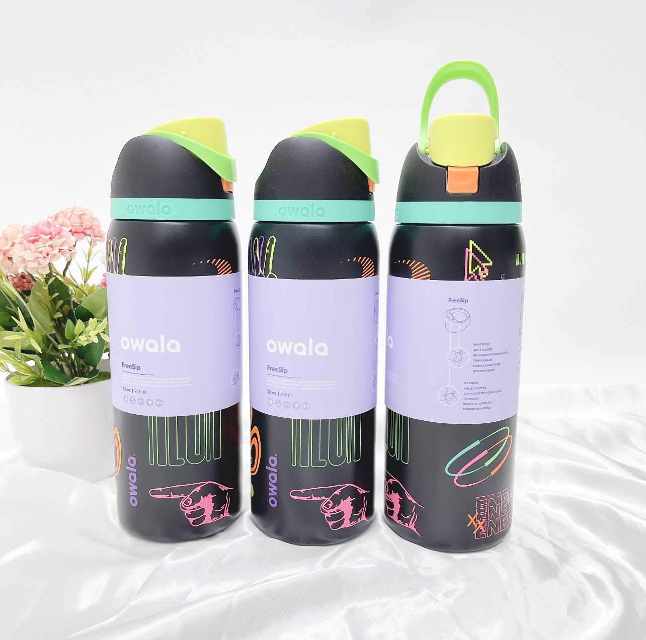 Owala Birthday Bash FreeSip 32Oz (All System Glow)