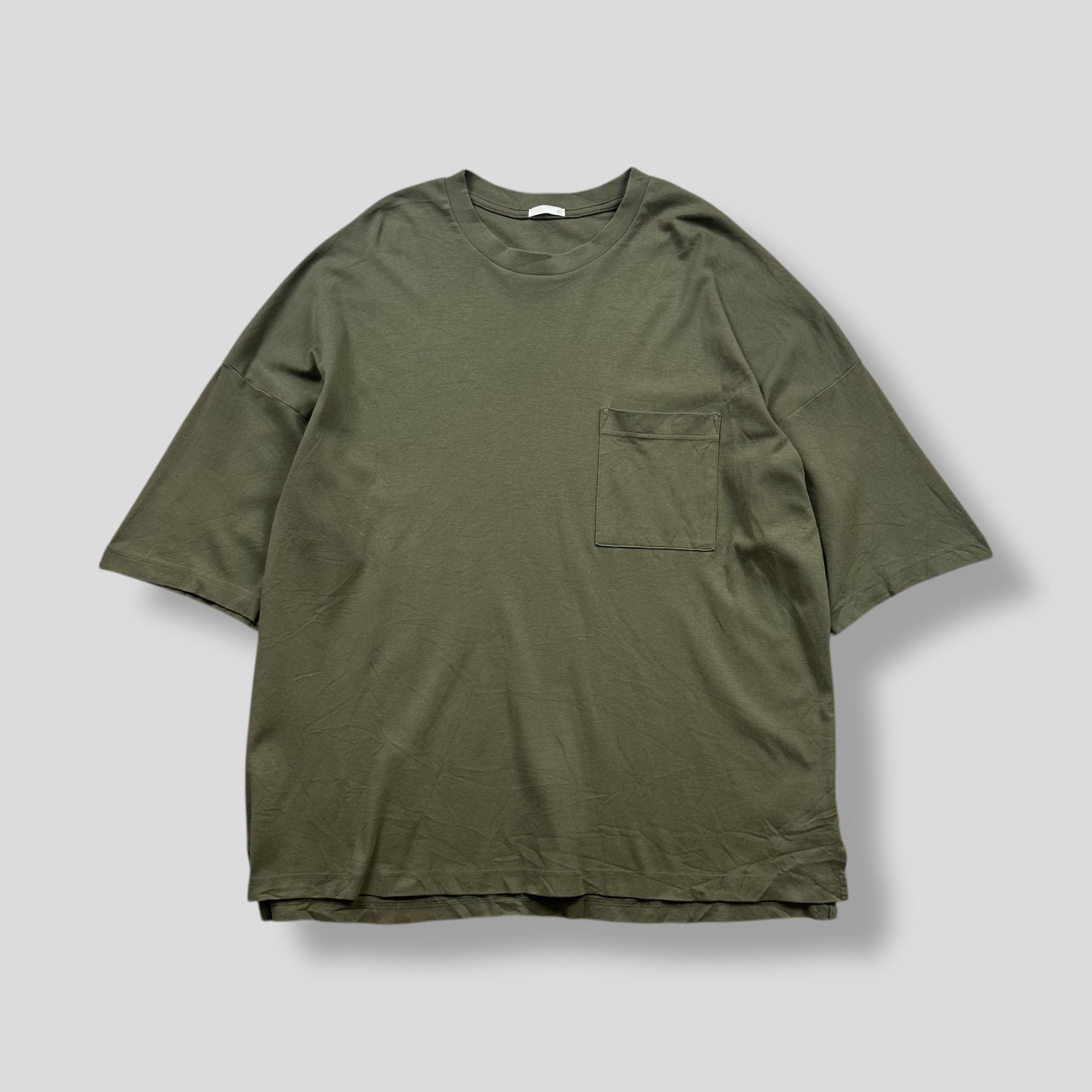 GU OVERSIZED COTTON POCKET T-SHIRT 