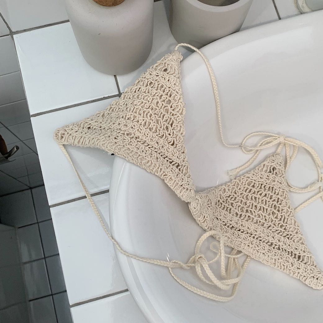 Crocheted bikini bra