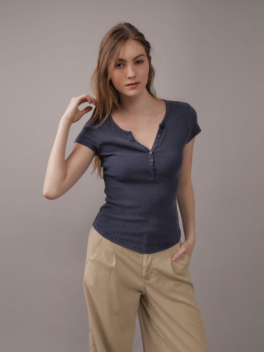 เสื้อ ผู้หญิง 9519 HENLEY TEE WASHES ( 037-9519-487 )