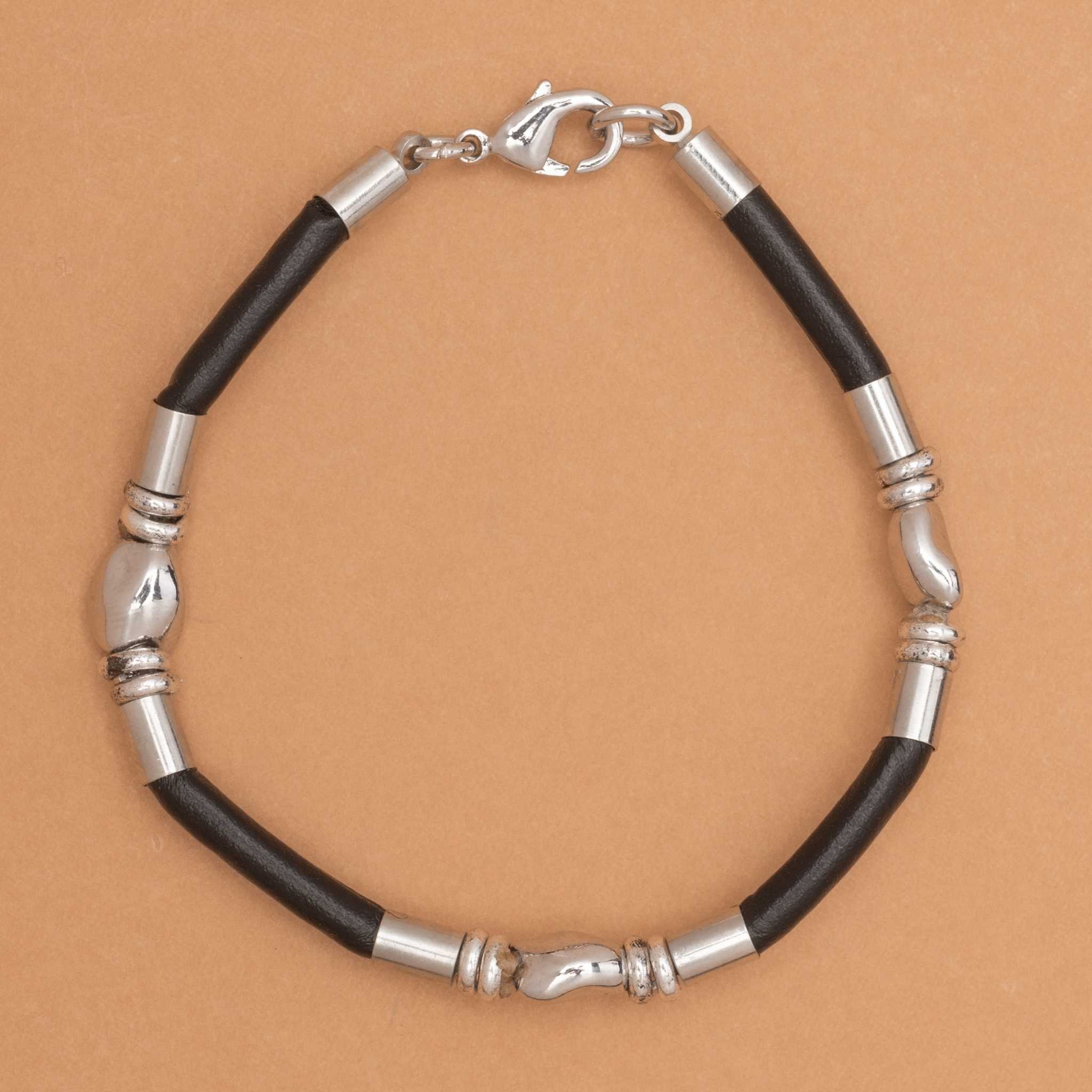 BLACK RHODIUM ELEGANT BRACELET