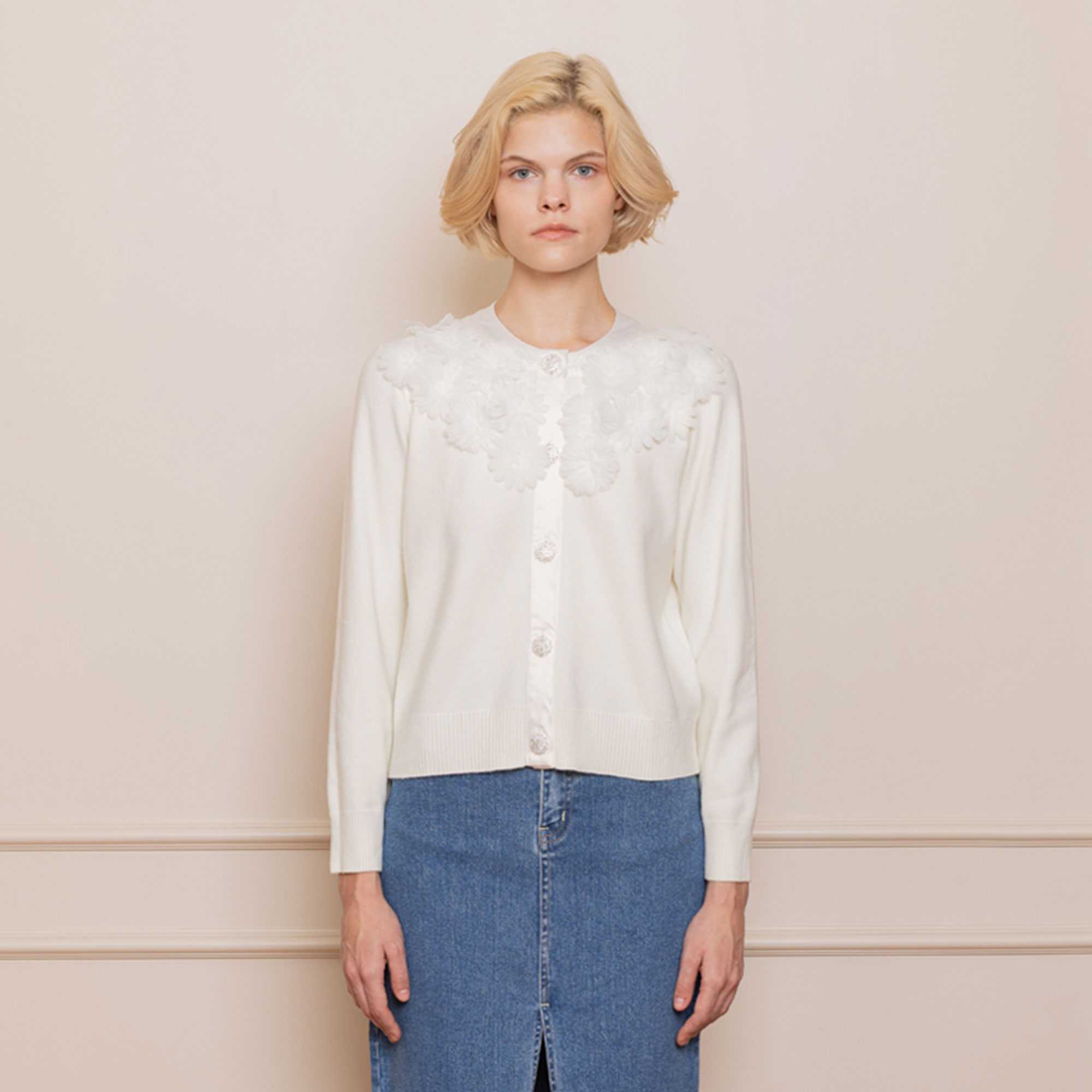 Ivory Bloom Pop Cardigan
