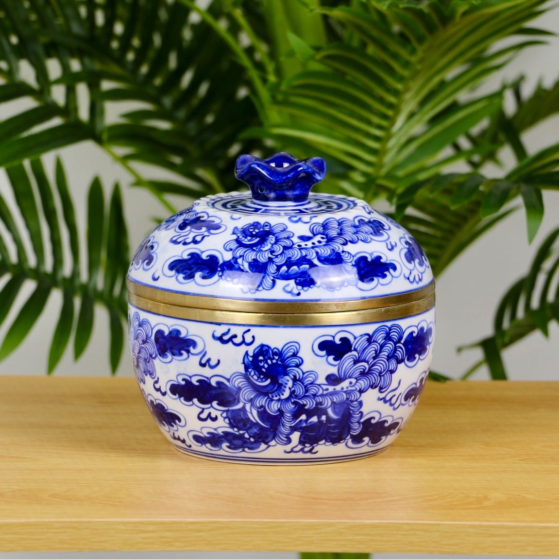 โถจุกจีบ ลายสิงโตจีน ขนาดกว้าง 6 นิ้ว : BlueAndWhite