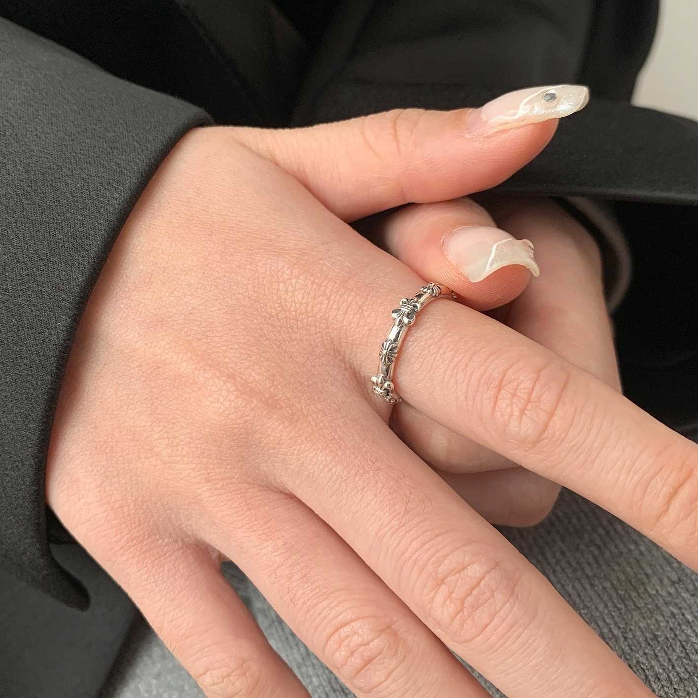 [พร้อมส่ง] 💍CH สไตล์เกาหลี เท่สุดๆ กำลังฮิตเลยค่ะ ปรับขนาดได้ ใส่แล้วนิ้วเรียวสวย | QF036