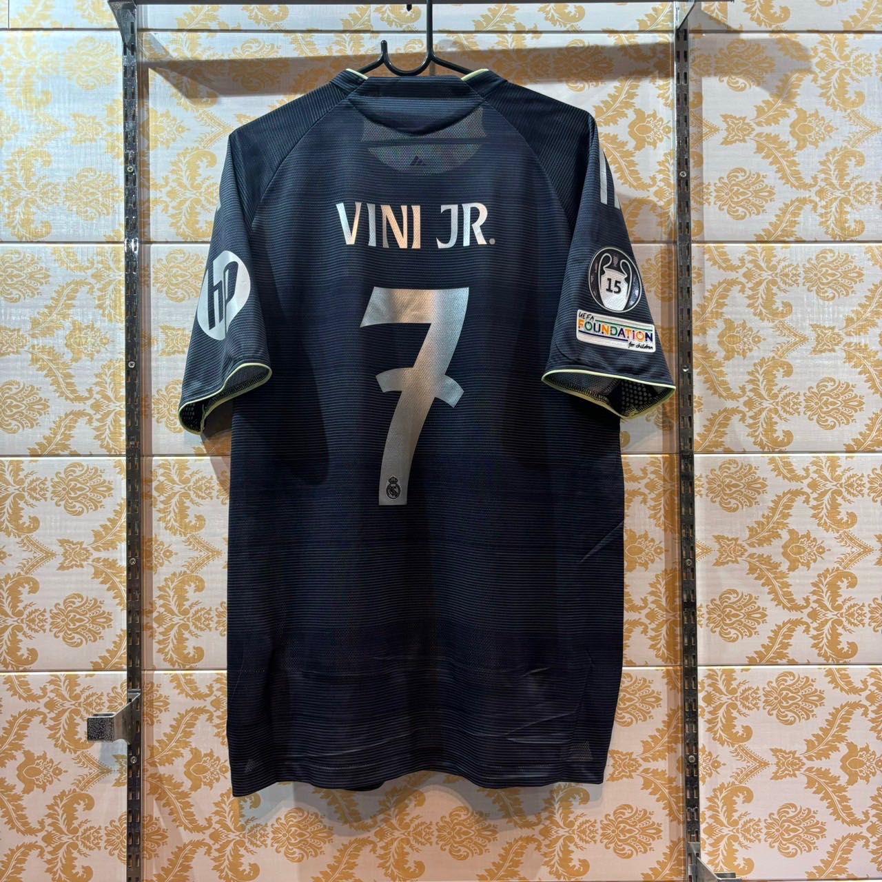 เรอัล มาดริด สีดำ เกรดนักเตะ พร้อมชื่อ เบอร์ VINI JR # 7
