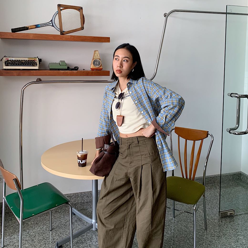 Roll up sleeve plaid shirt