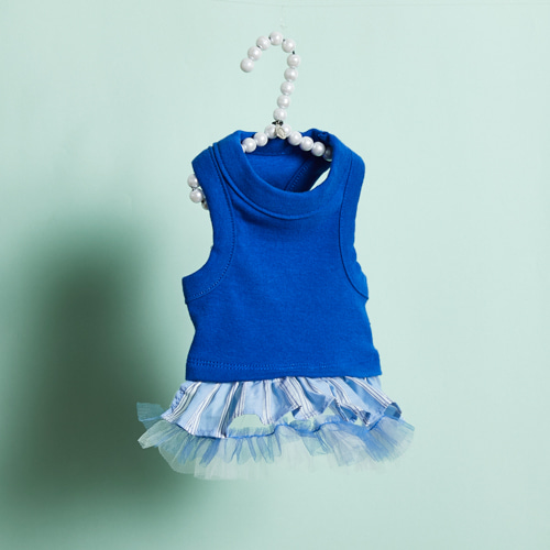 Louisdog (SM) Princess Blue top