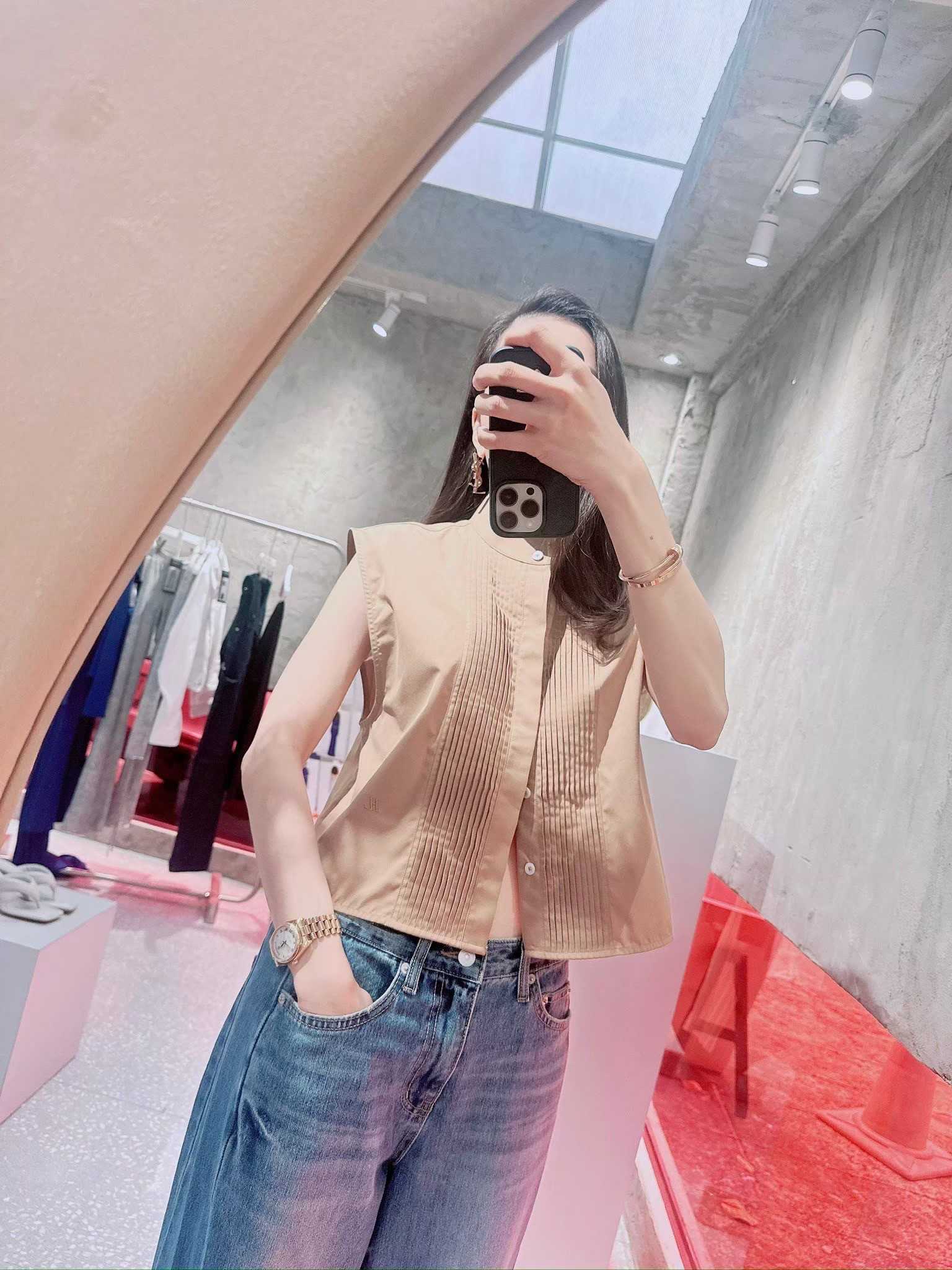 SALE Helmut Lang SLEEVELESS TUXEDO SHIRT -  TRENCH