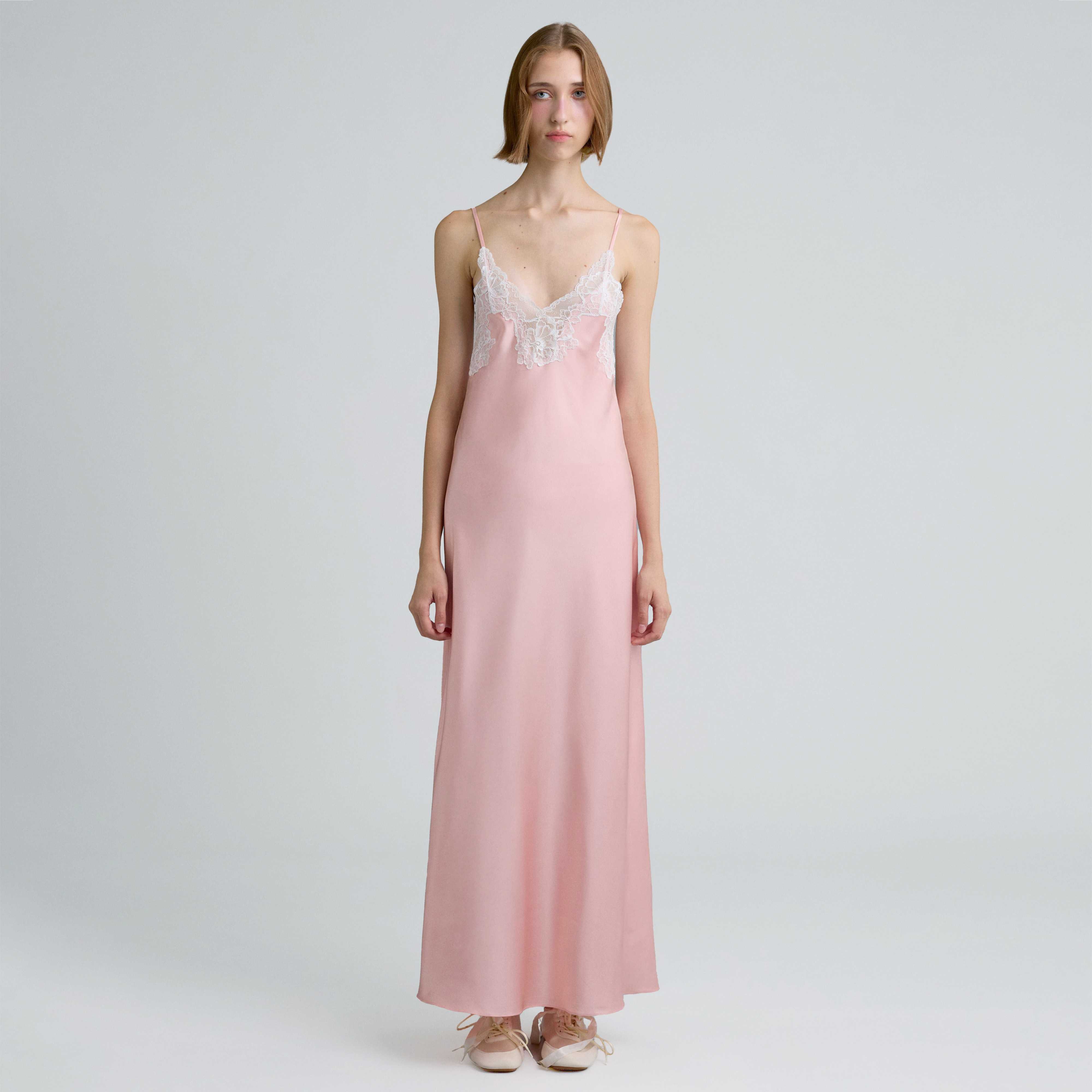 C  BELLA SATIN MAXI DRESS (PEACH)