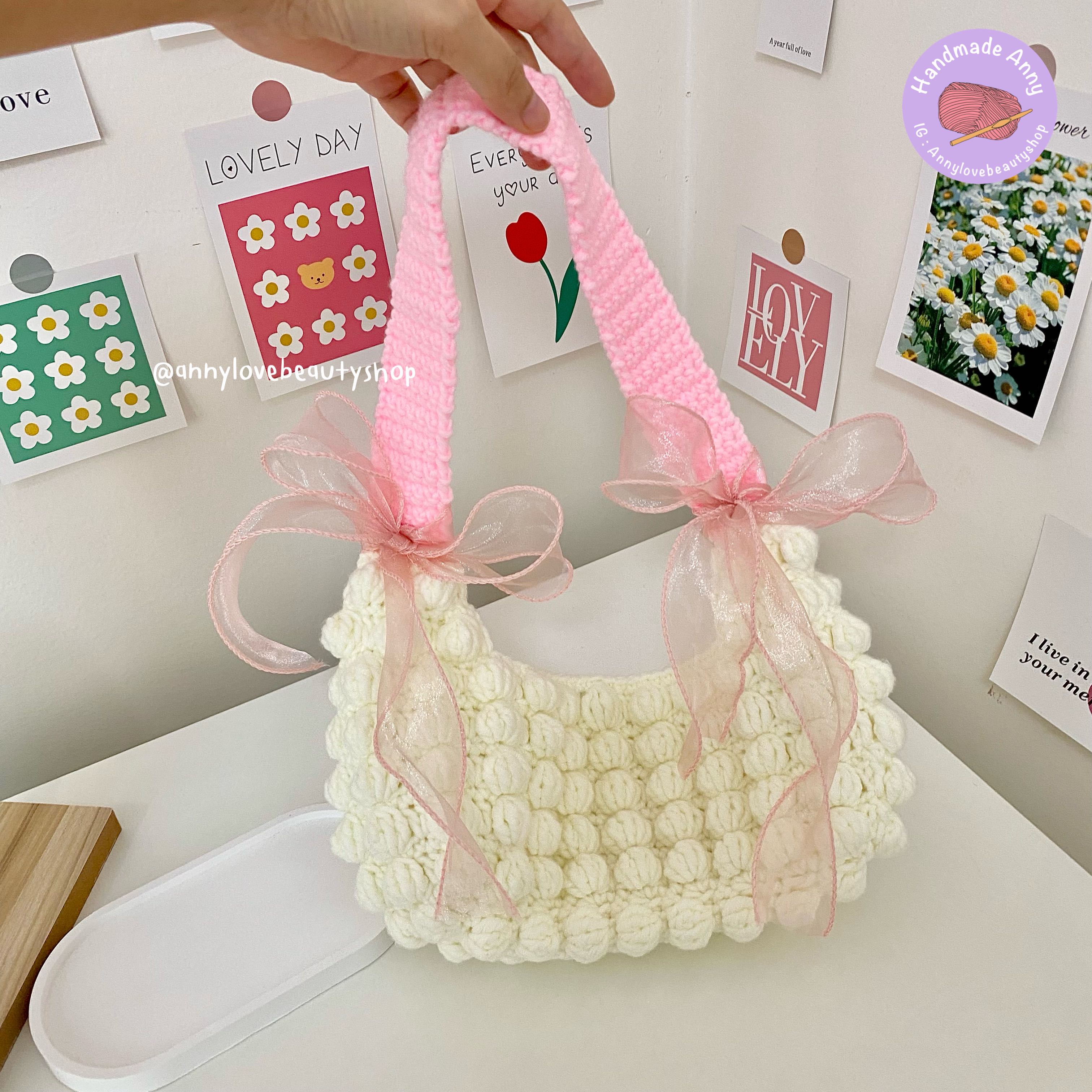 Handmade กระเป๋าสะพายไหล่ถักไหมพรมลายบับเบิ้ล ดีเทลผูกโบว์น่ารักมาก