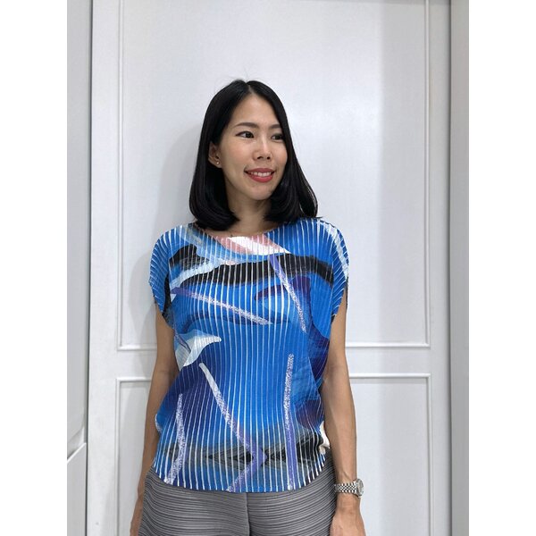 ราคาพิเศษ!!! 2MUAY PLEAT เสื้อผู้หญิง เสื้อพลีทคุณภาพ รุ่น ZZ10049 สีนำ้เงิน FREE SIZE CIRCLE PRI...