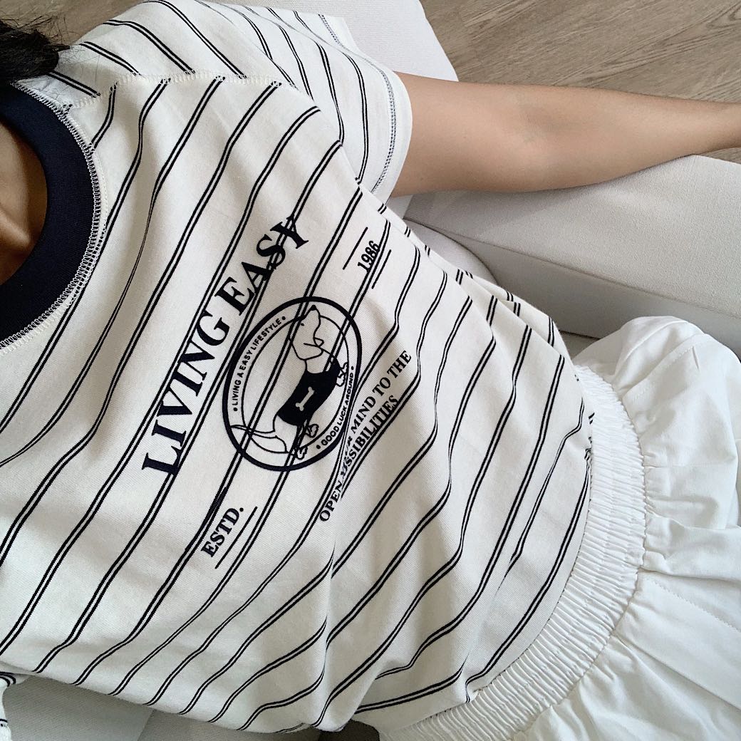 Dachshund striped tee
