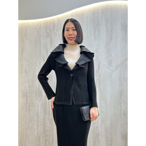 อกถึง 50 นิ้ว 2MUAY รุ่น GJO10989 เสื้อคลุมอัดพลีท RUFFLE LAYER COLLAR PLEATED CARDIGAN 3สี FREE ...