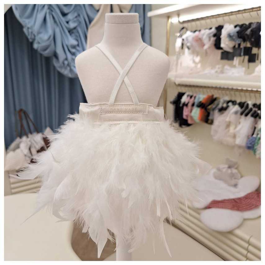 Lorelei (M) White monica feathe dress