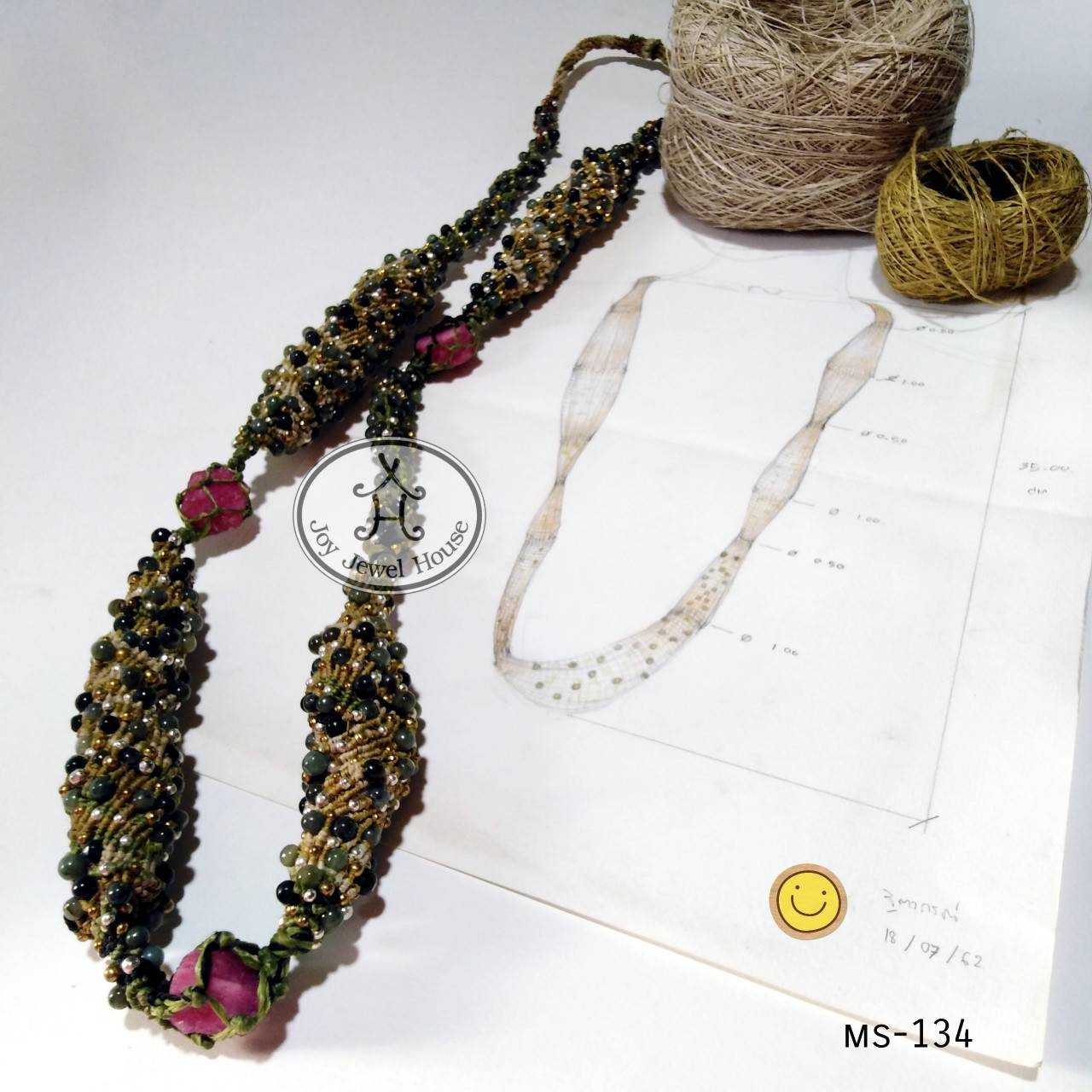 ms-134 สร้อยคอถักจากเส้นใยกัญชงประดับหยกและทับทิม ยาว 120 ซม. handmade