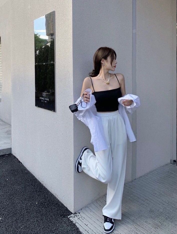 เสื้อสายเดี่ยว เสื้อเกาะอกมีฟองน้ำ 🧃