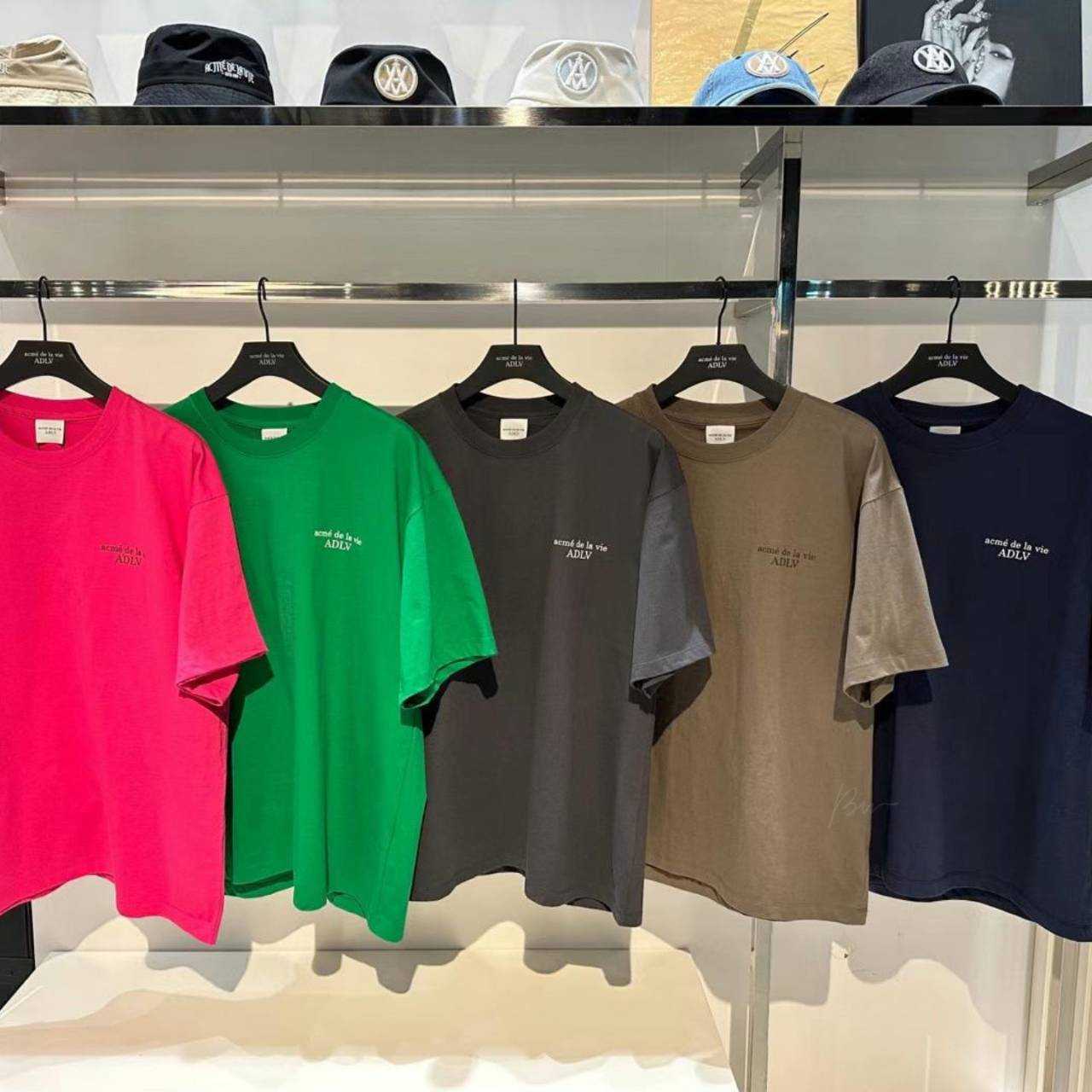 ADLV T-shirt 
