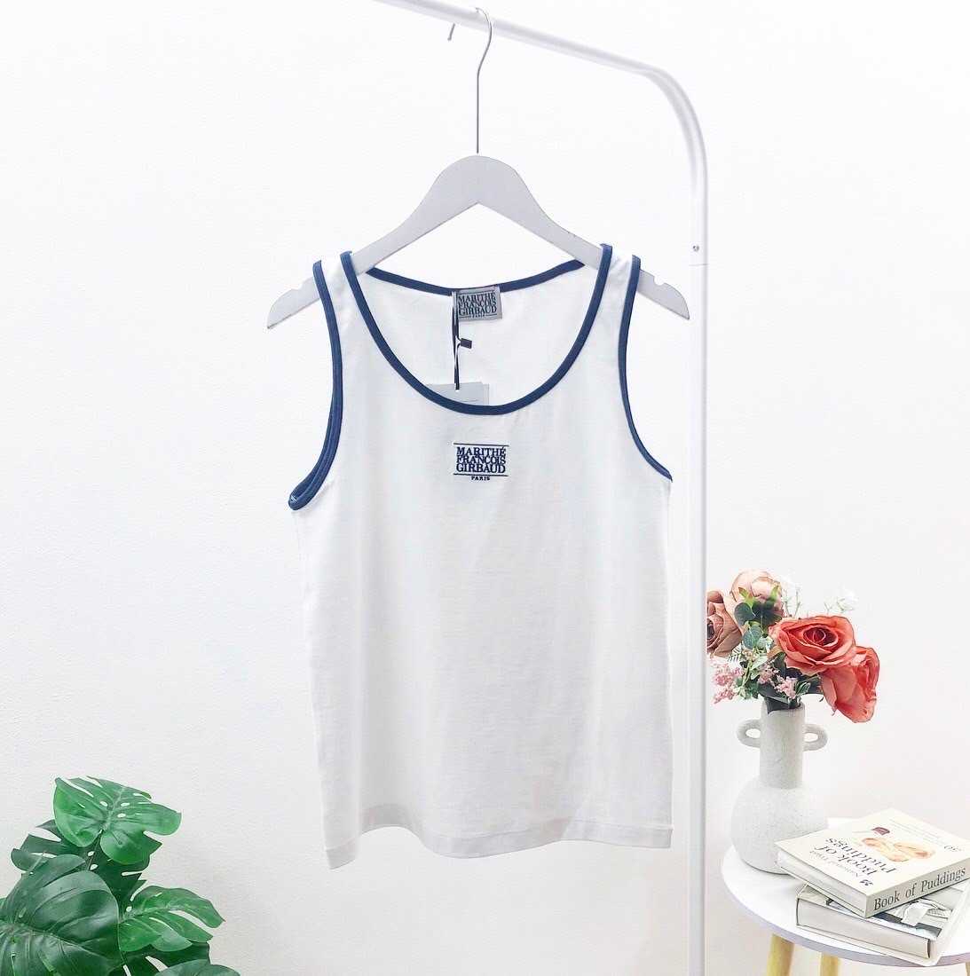 พร้อมส่ง Marithe Women Logo Sleevevest (White)