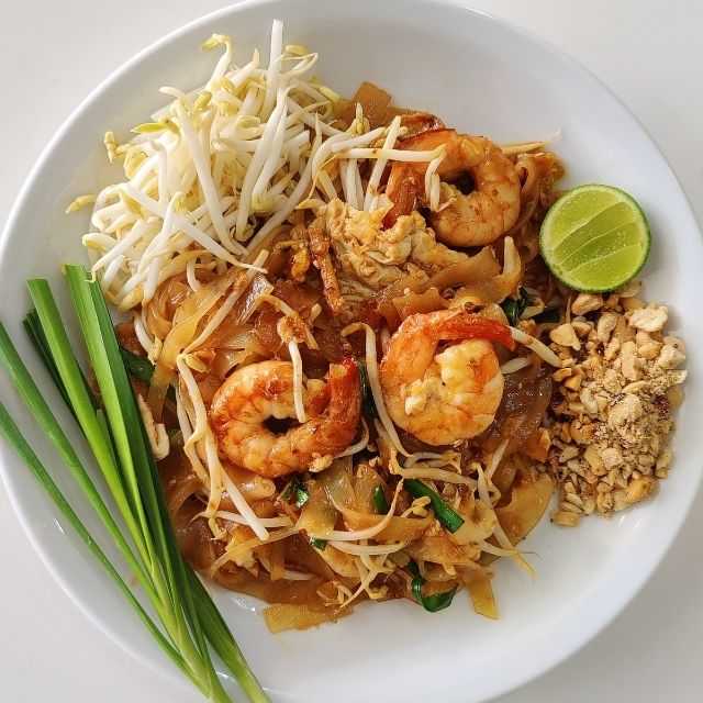 ผัดไทยอาม่าโซว