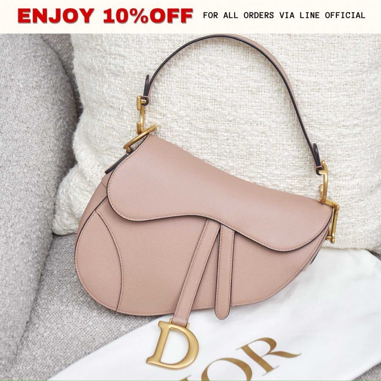 📍LIKE NEW📍DIOR Saddle Medium Bag สี Blush Grained Calfskin GHW | Bag
